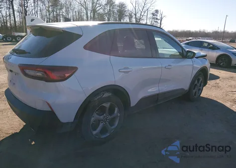 2025 Ford Escape St-Line z USA, uszkodzony, nr VIN 1FMCU0MN4SUB23721